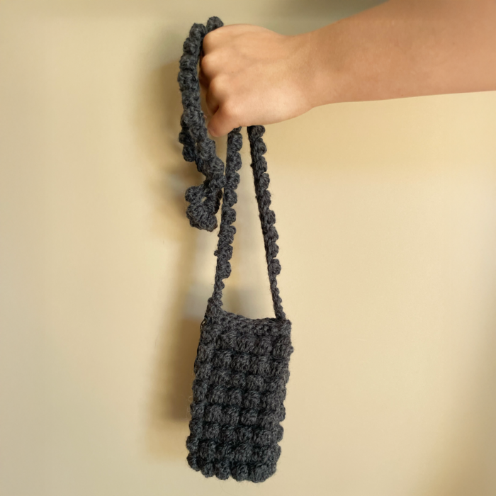 Crochet ShoulderPhone Gray